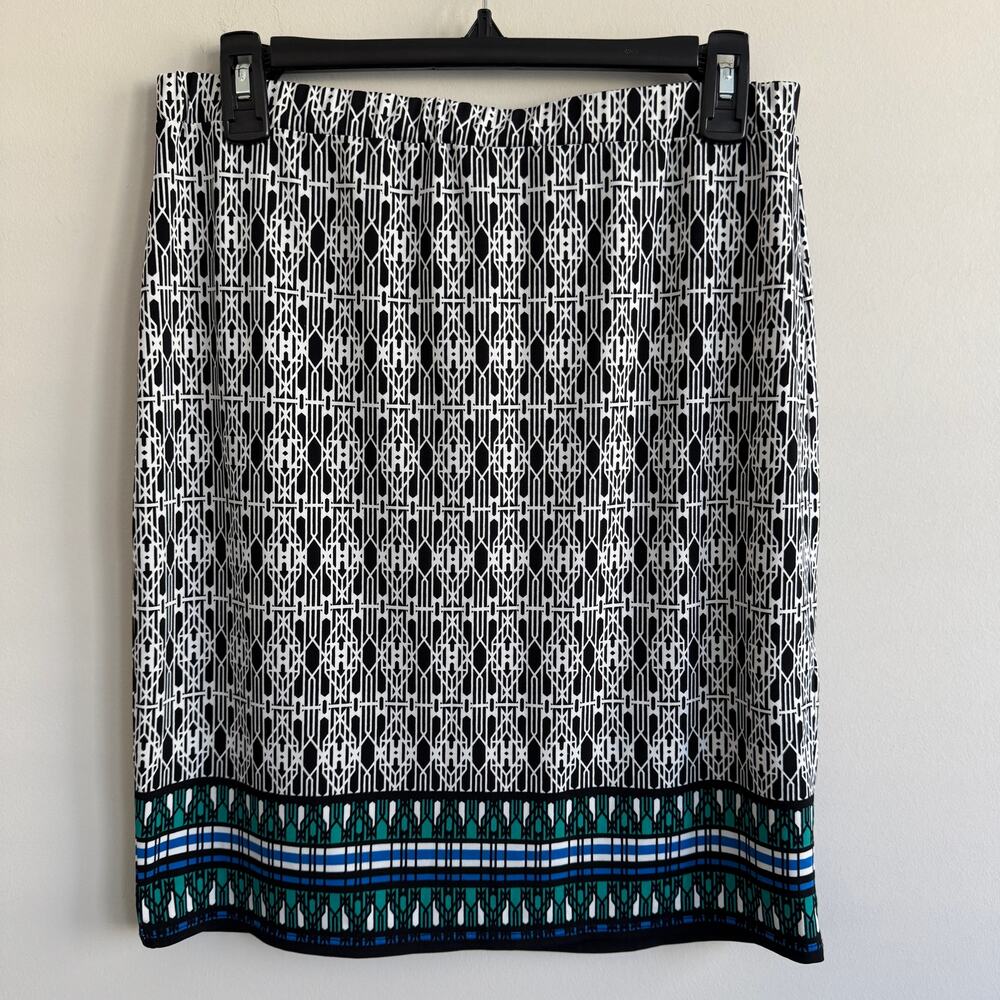 Max Studio Pull On Straight Skirt Easy Wear Black White Geo Medium Packable - Picture 2 of 4